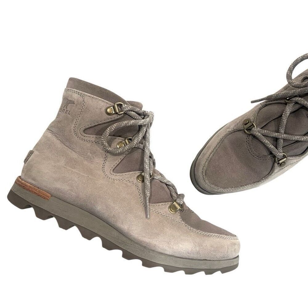 SOREL Sneakchic Alpine Boots (Sz 39)